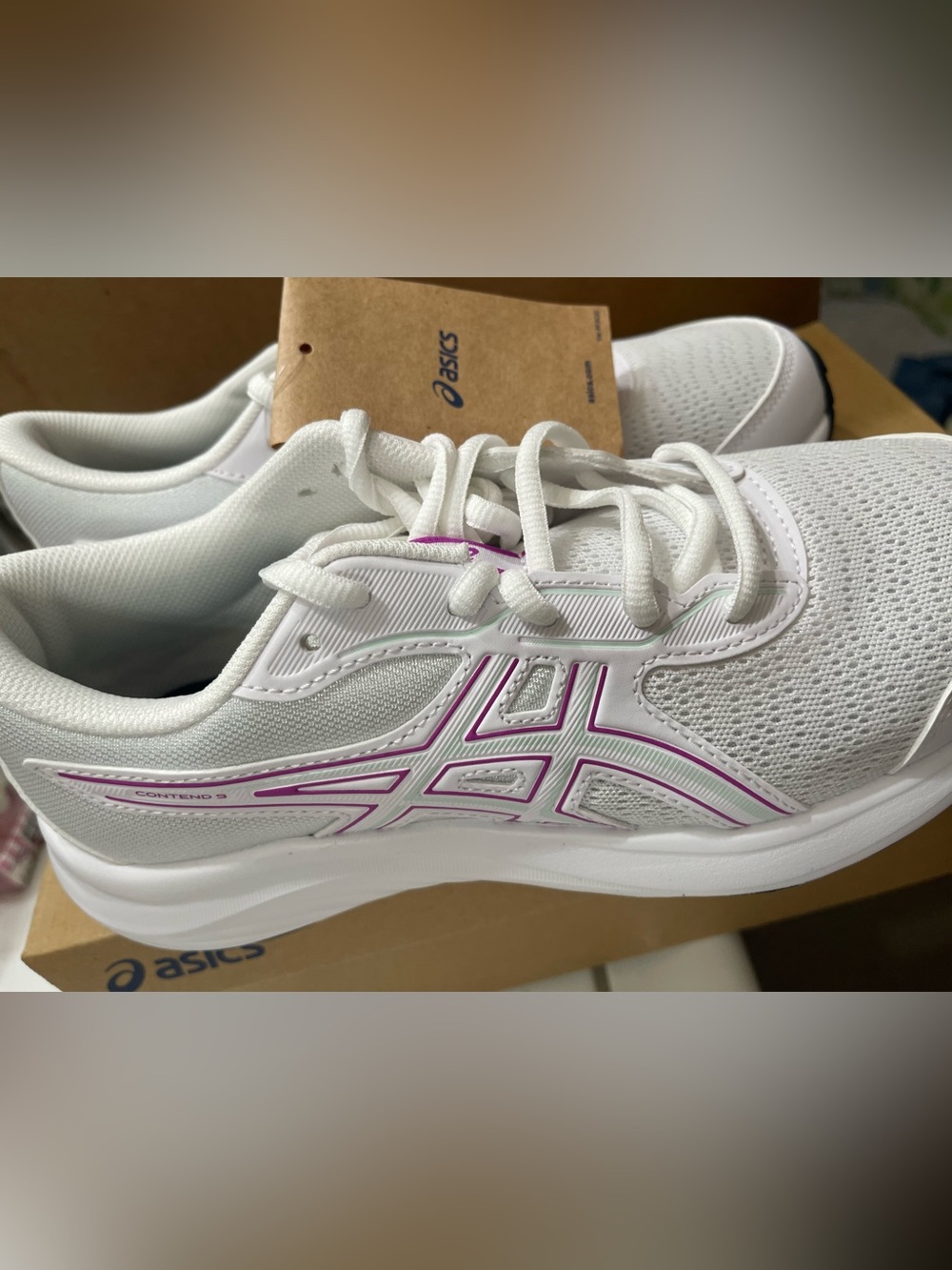ASICS Running Shoes - Picture 3 of 3